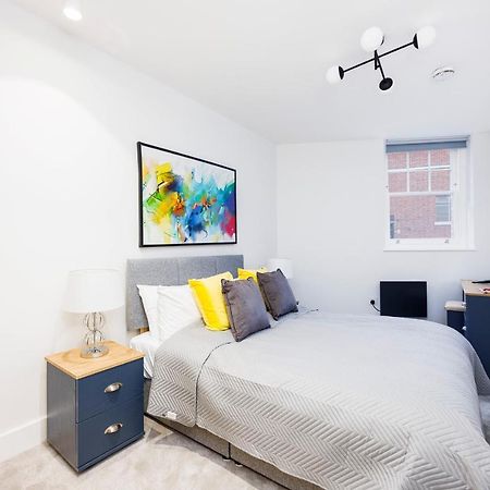 Luxury Spacious 2 Bed Apartment, London - Sk Buitenkant foto
