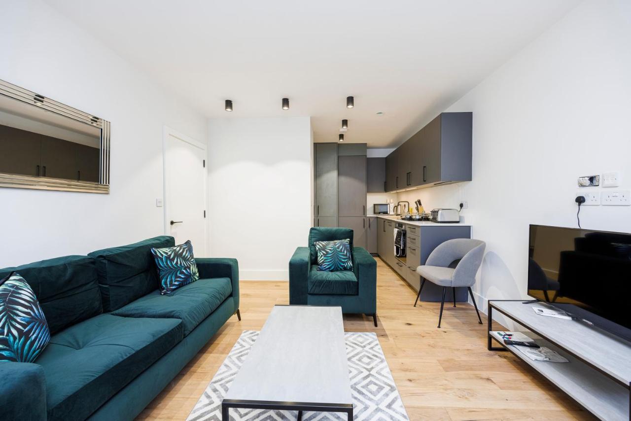 Luxury Spacious 2 Bed Apartment, London - Sk Buitenkant foto
