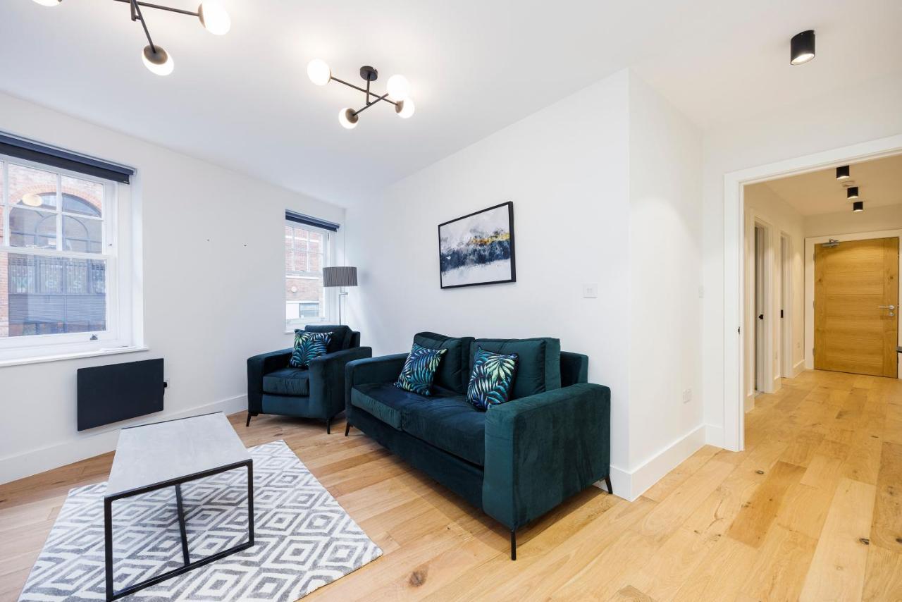 Luxury Spacious 2 Bed Apartment, London - Sk Buitenkant foto