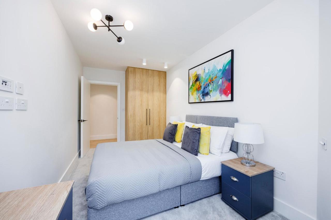 Luxury Spacious 2 Bed Apartment, London - Sk Buitenkant foto