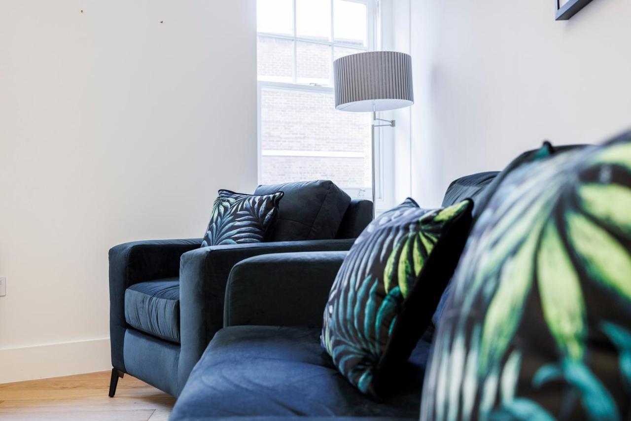 Luxury Spacious 2 Bed Apartment, London - Sk Buitenkant foto