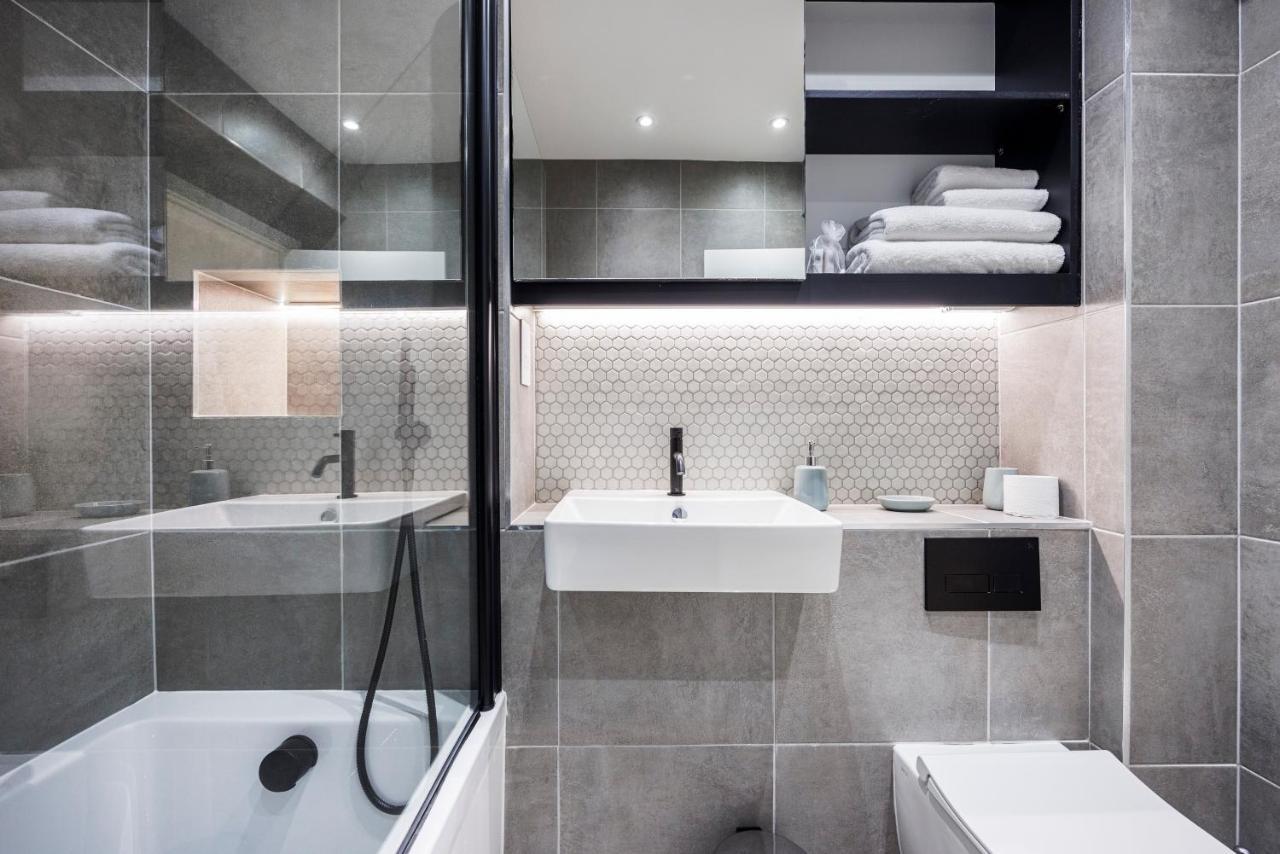 Luxury Spacious 2 Bed Apartment, London - Sk Buitenkant foto