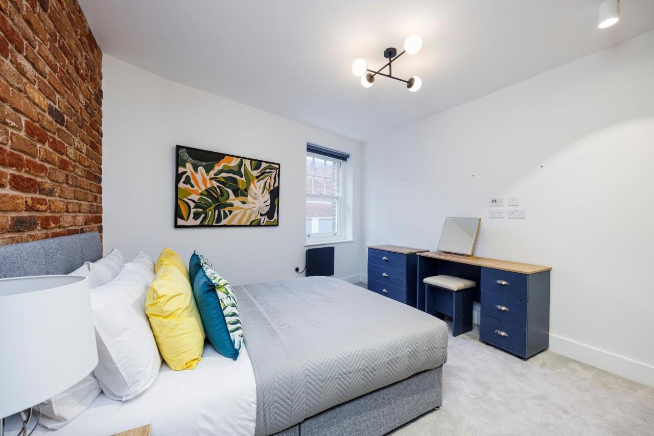 Luxury Spacious 2 Bed Apartment, London - Sk Buitenkant foto